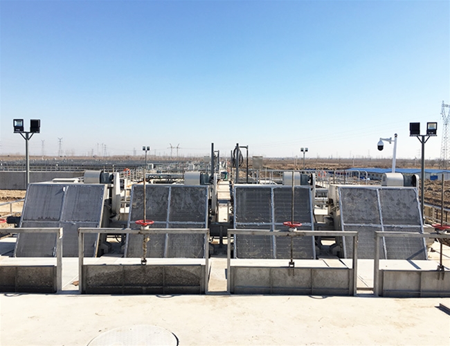 回轉(zhuǎn)細格柵